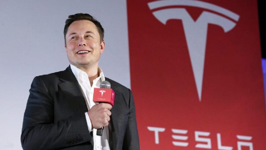 La "trampa" que usó Elon Musk para descubrir al empleado de Tesla que filtraba información a los medios