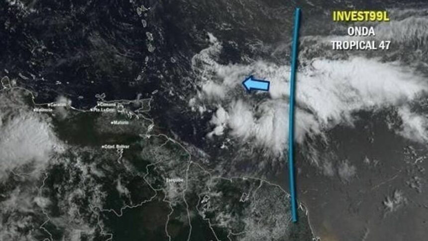 SEGUIRÁN LAS LLUVIAS | El país se prepara para recibir onda tropical 47 que se prevé de "bastante intensidad"