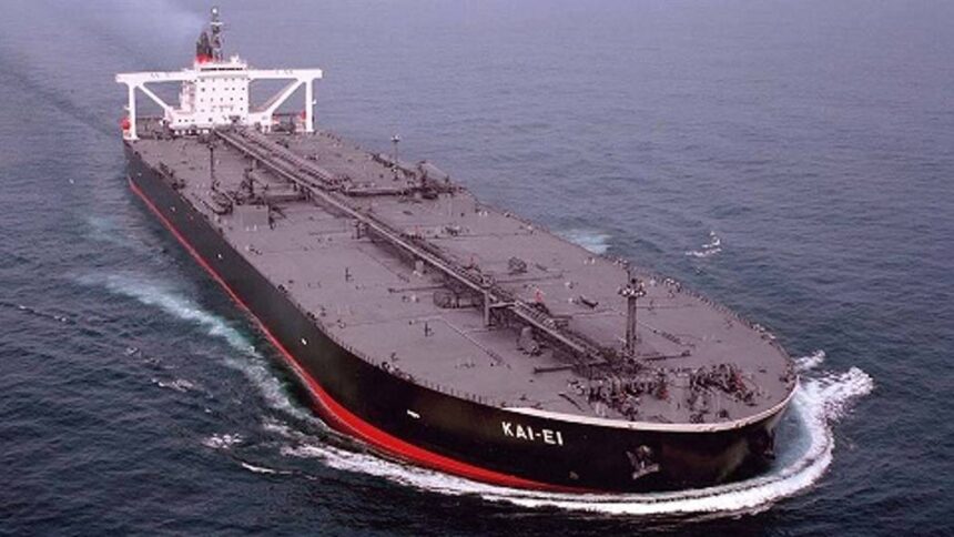 Chevron enviará dos tanqueros a buscar petróleo venezolano con el permiso de EEUU