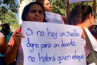 Sin nada que celebrar: La triste realidad de los educadores venezolanos en el marco del Día Mundial de los Docentes