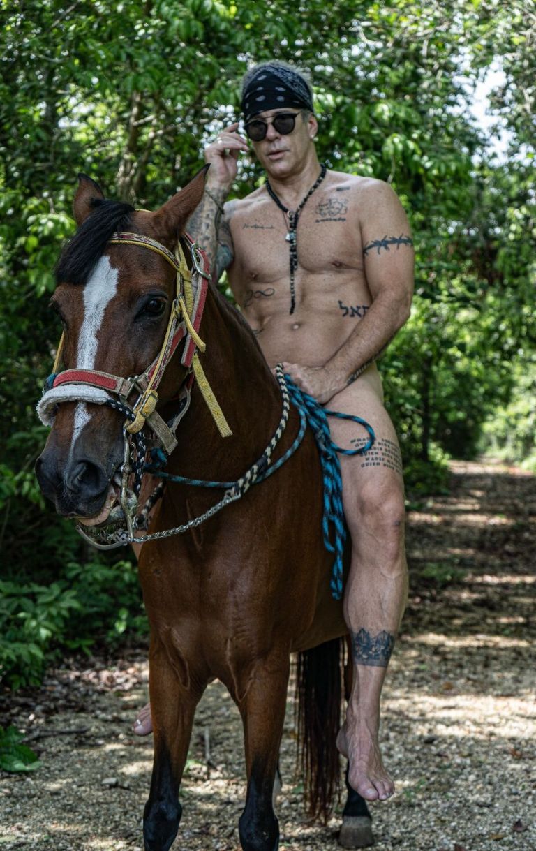 Foto fernando carrillo desnudo