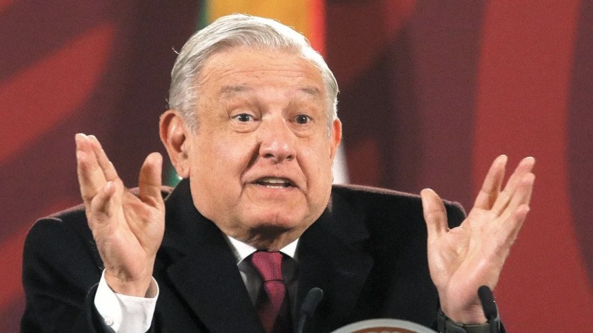 López Obrador anunció que se contagió de COVID-19 por tercera vez