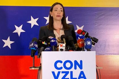 VIDEO: María Corina reveló si dolarizaría oficialmente al país en caso de llegar a la presidencia