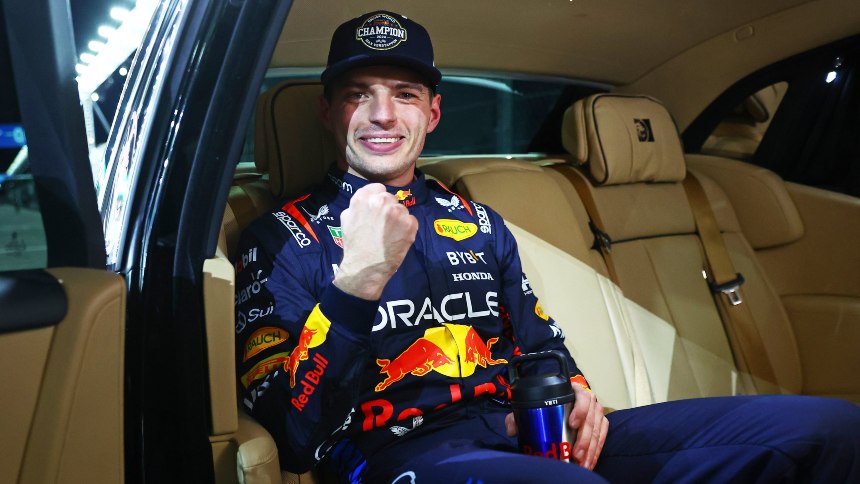 En glamorosa carrera en Las Vegas Max Verstappen consiguió su cuarto título mundial de la F1